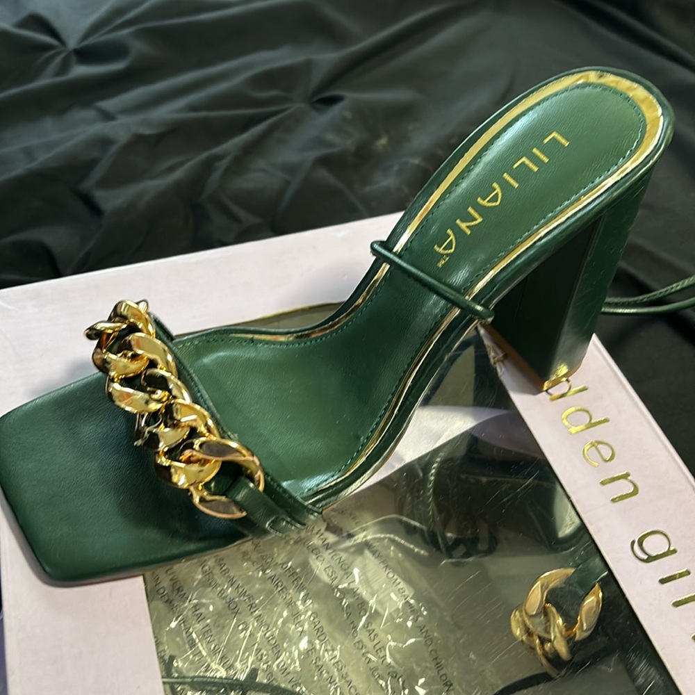 Liliana heel